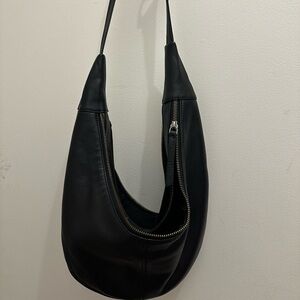 NWOT Free people idle hands sling bag